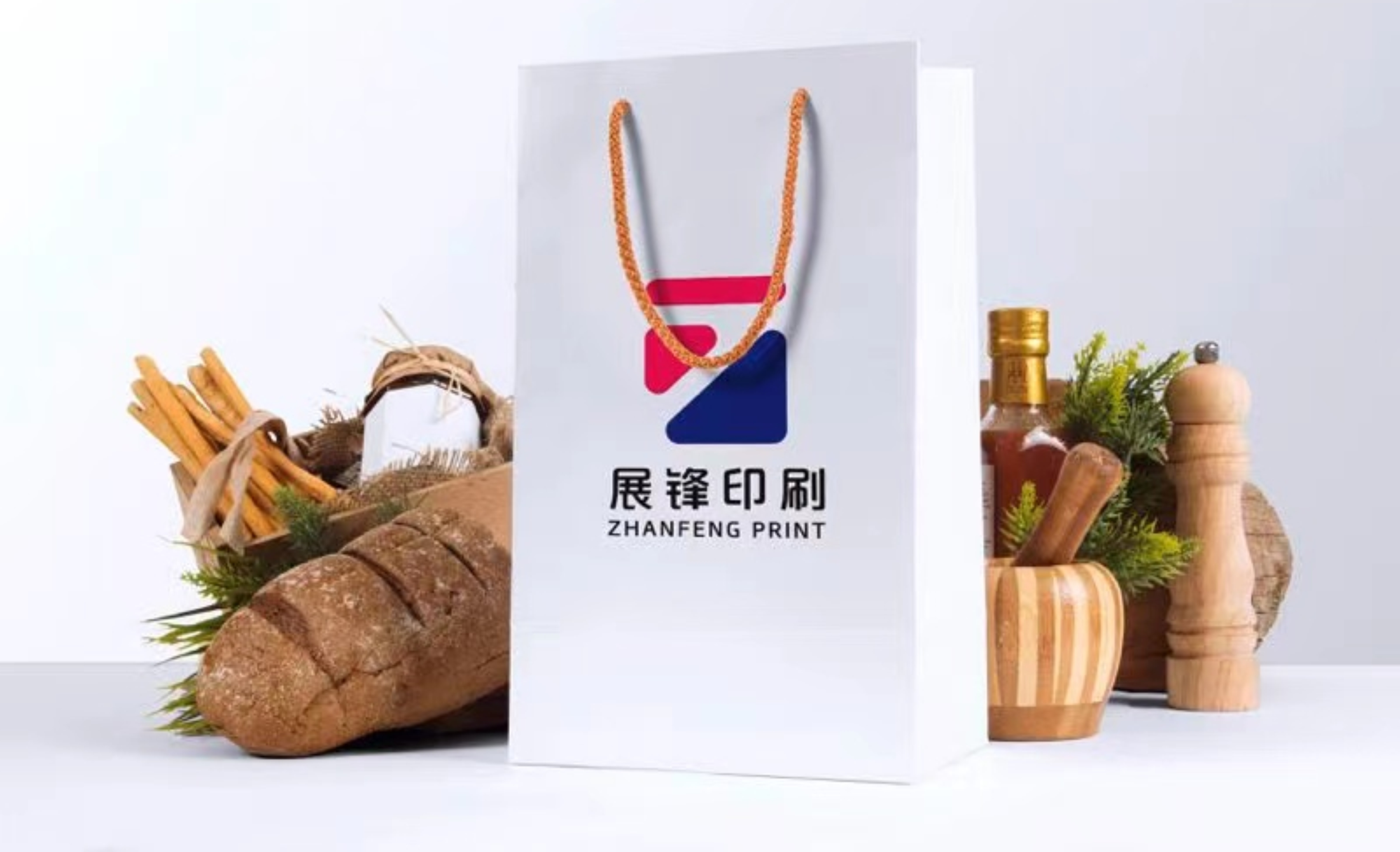白卡纸_牛皮纸_铜版纸区别_手提袋定制_广州展锋纸品厂家 白卡纸_牛皮纸_铜版纸区别_手提袋定制_广州展锋纸品厂家